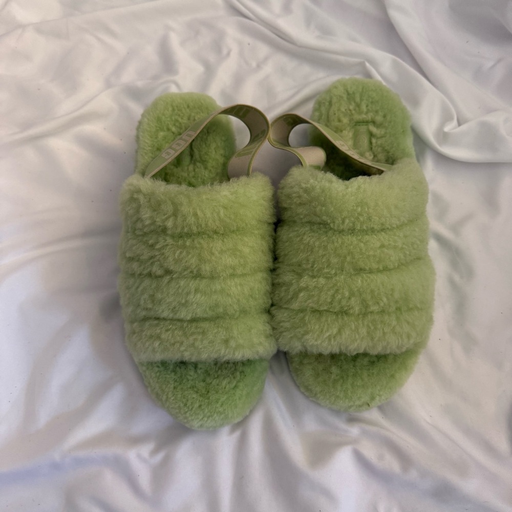 EUC UGG Fluff Yeah Slides - Picture 2 of 10